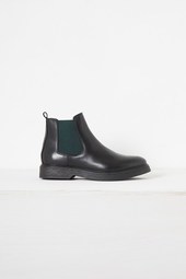Nora Crepe Sole Chelsea Boot - Black/bayou Green