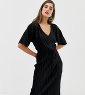 Vestido Tipo Camiseta Con Plisado Y Cintura Anudada De Terciopelo Negro De River Island