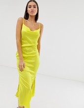 Vestido Camisola De Satén Con Ribetes De Encaje De Missguided