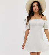Minivestido Veraniego Texturizado Con Escote Bardot Y Aplicaciones De Encaje De Asos Design Petite