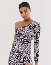 Minivestido Lila Ajustado Con Escote Asimétrico Y Estampado De Cebra De Missguided
