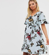 Vestido De Flores Con Manga Acampanada De Mamalicious
